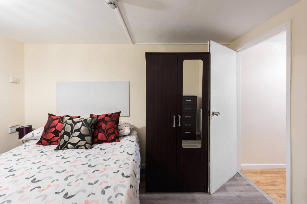 145 Burnley Road Apartment London Exterior photo